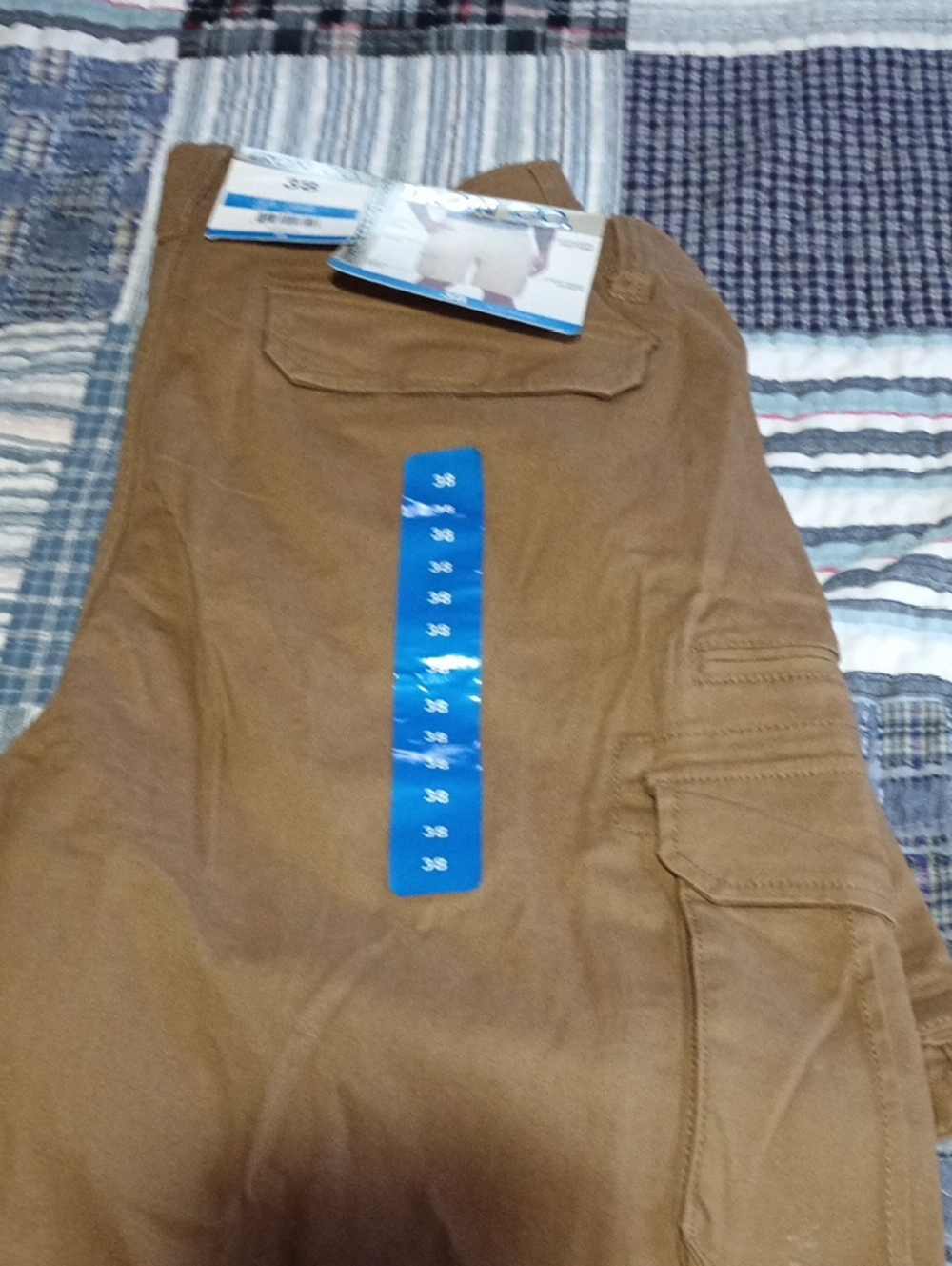 Men's Brown Cargo Shorts with Utility Pockets